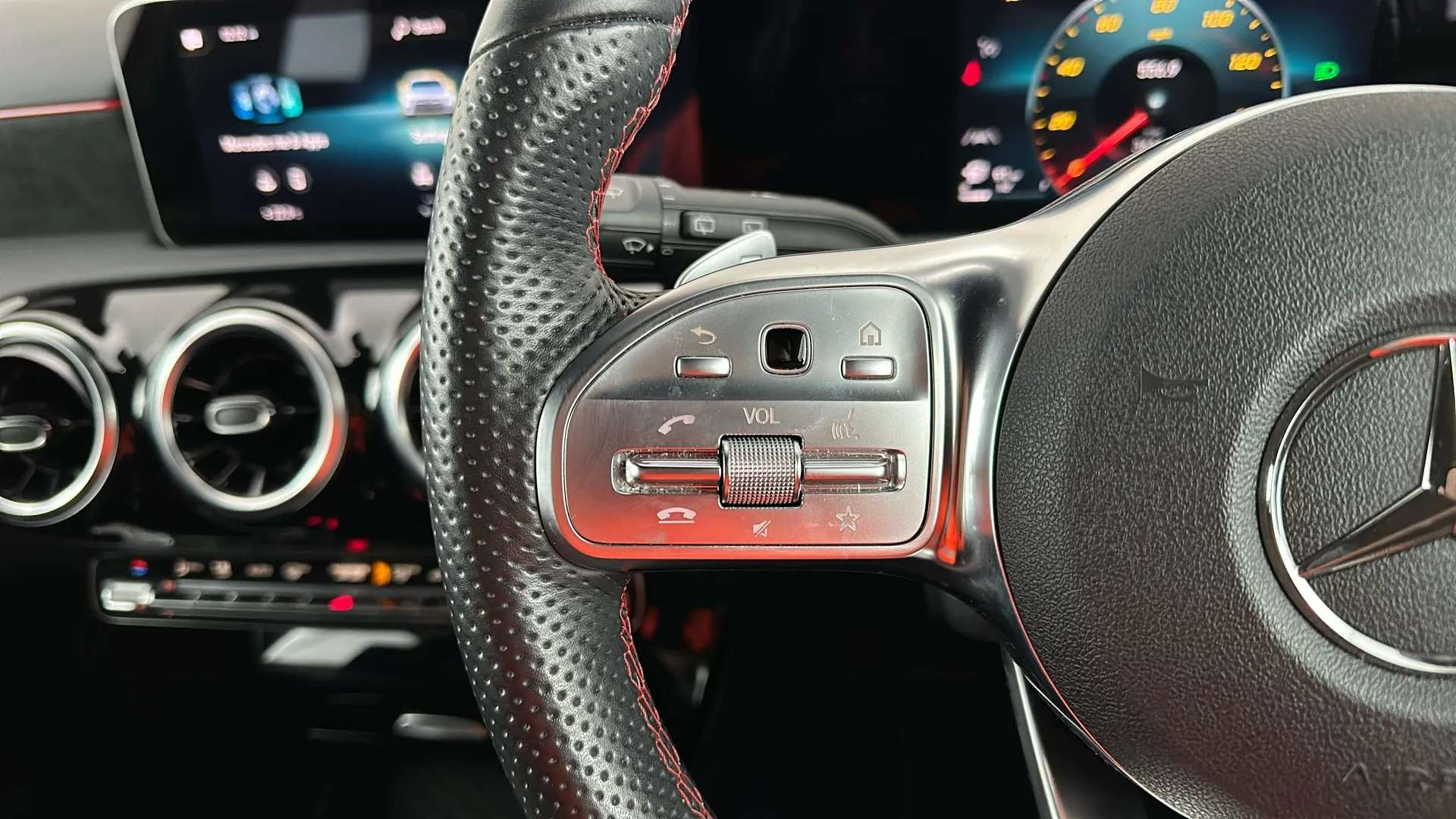 2020 MERCEDES-BENZ A CLASS 2020 MERCEDES-BENZ A CLASS