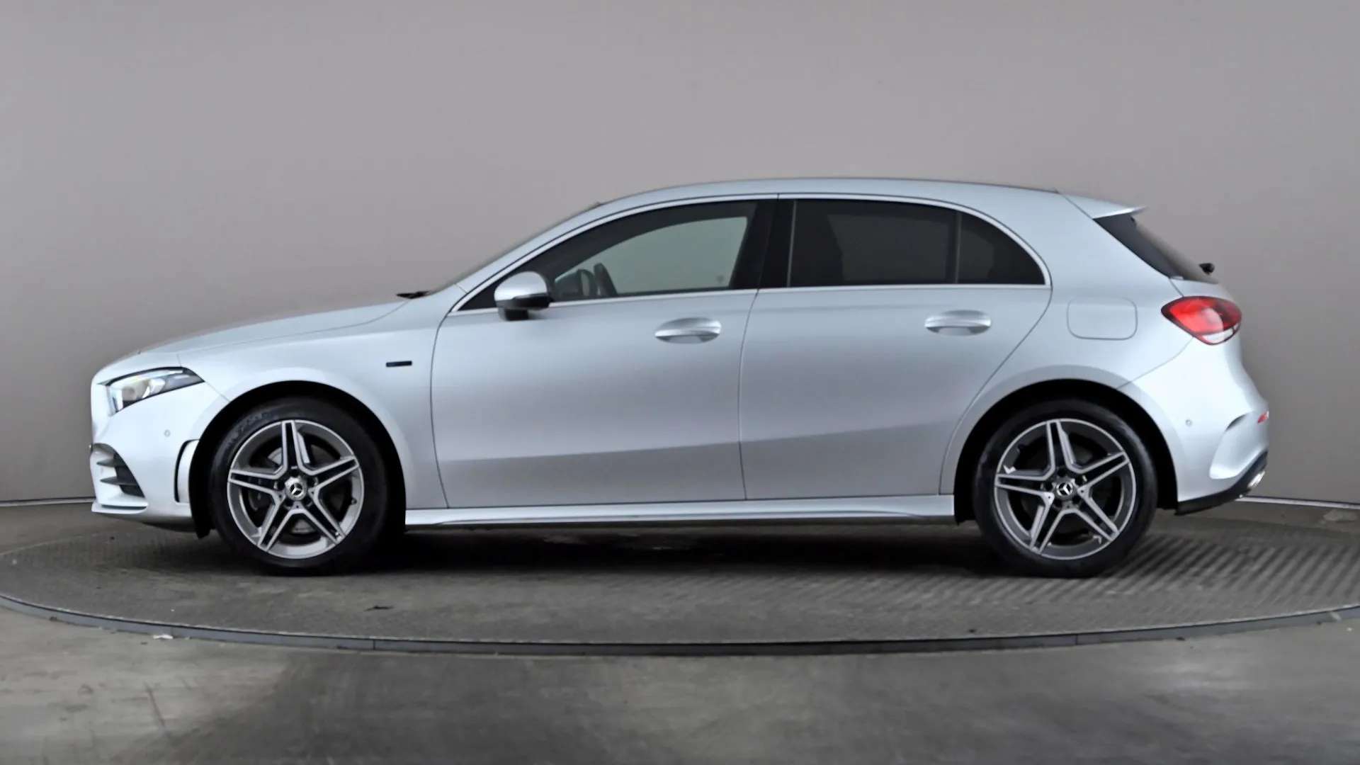A 2020 MERCEDES-BENZ A CLASS A250e AMG Line Executive Auto A 2020 MERCEDES-BENZ A CLASS A250e AMG Line Executive Auto