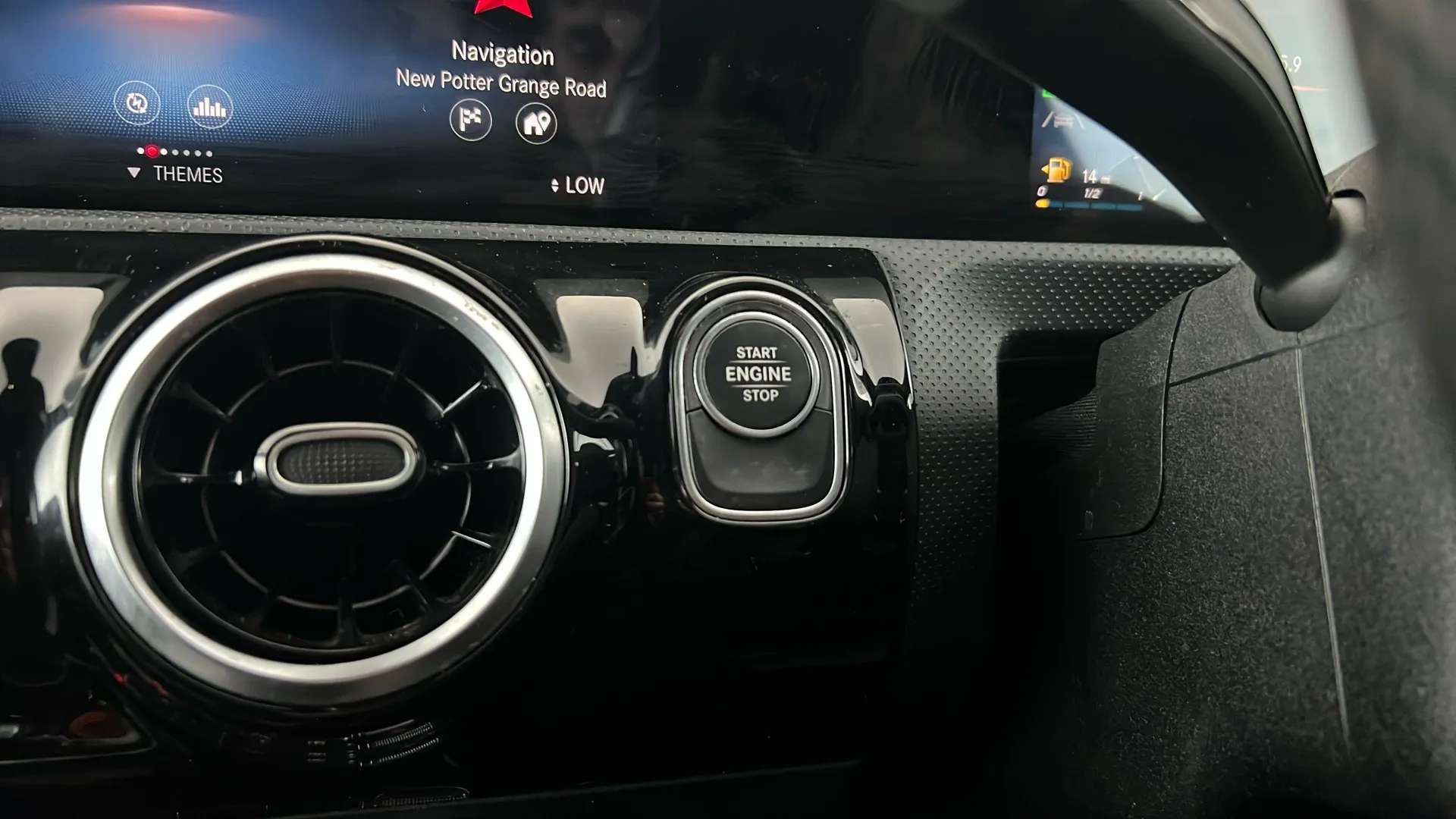 2020 MERCEDES-BENZ A CLASS 2020 MERCEDES-BENZ A CLASS