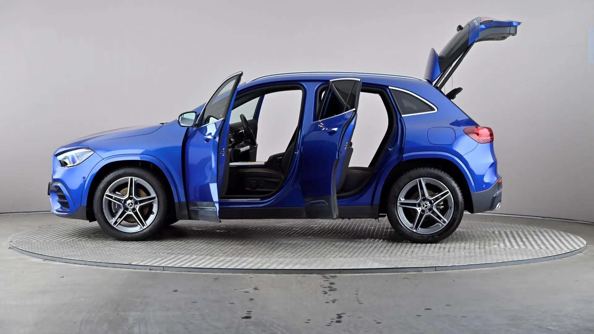 2024 MERCEDES-BENZ GLA 2024 MERCEDES-BENZ GLA
