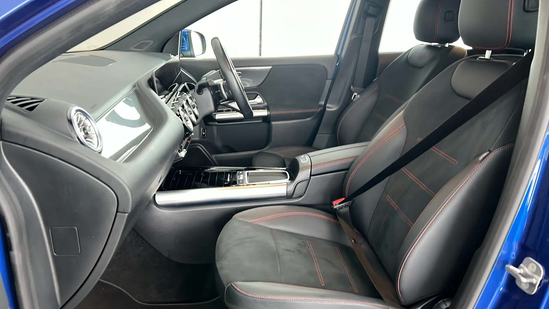 2024 MERCEDES-BENZ GLA 2024 MERCEDES-BENZ GLA