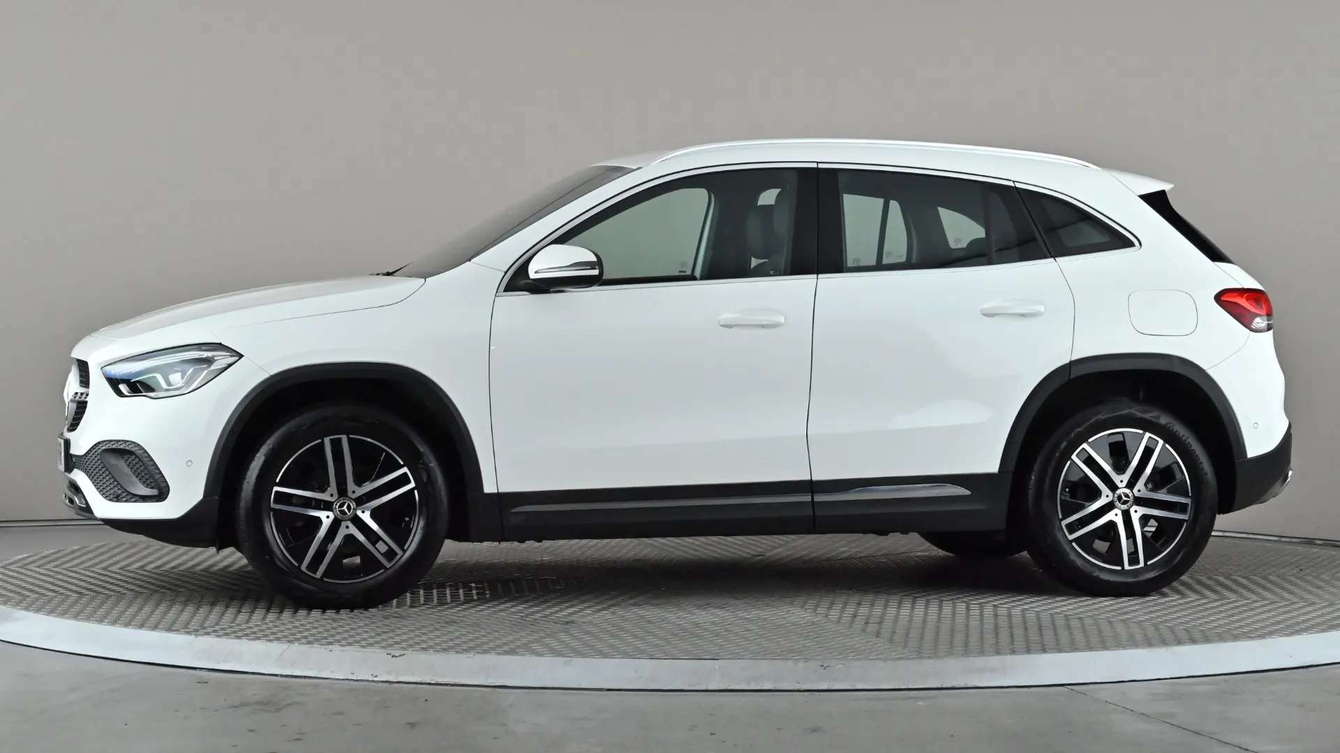 A 2021 MERCEDES-BENZ GLA GLA 200d Sport Executive Auto A 2021 MERCEDES-BENZ GLA GLA 200d Sport Executive Auto