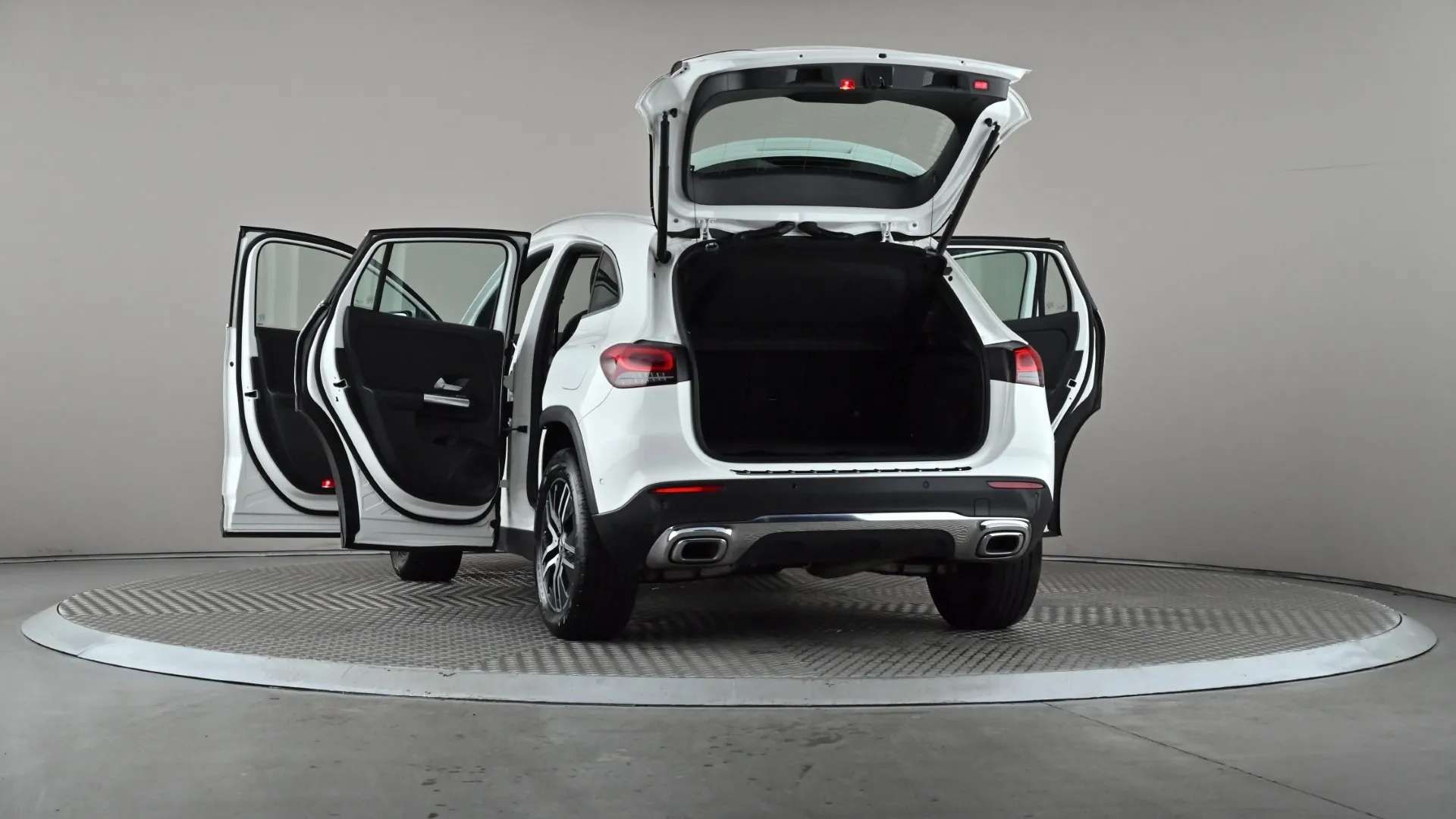 2021 MERCEDES-BENZ GLA 2021 MERCEDES-BENZ GLA
