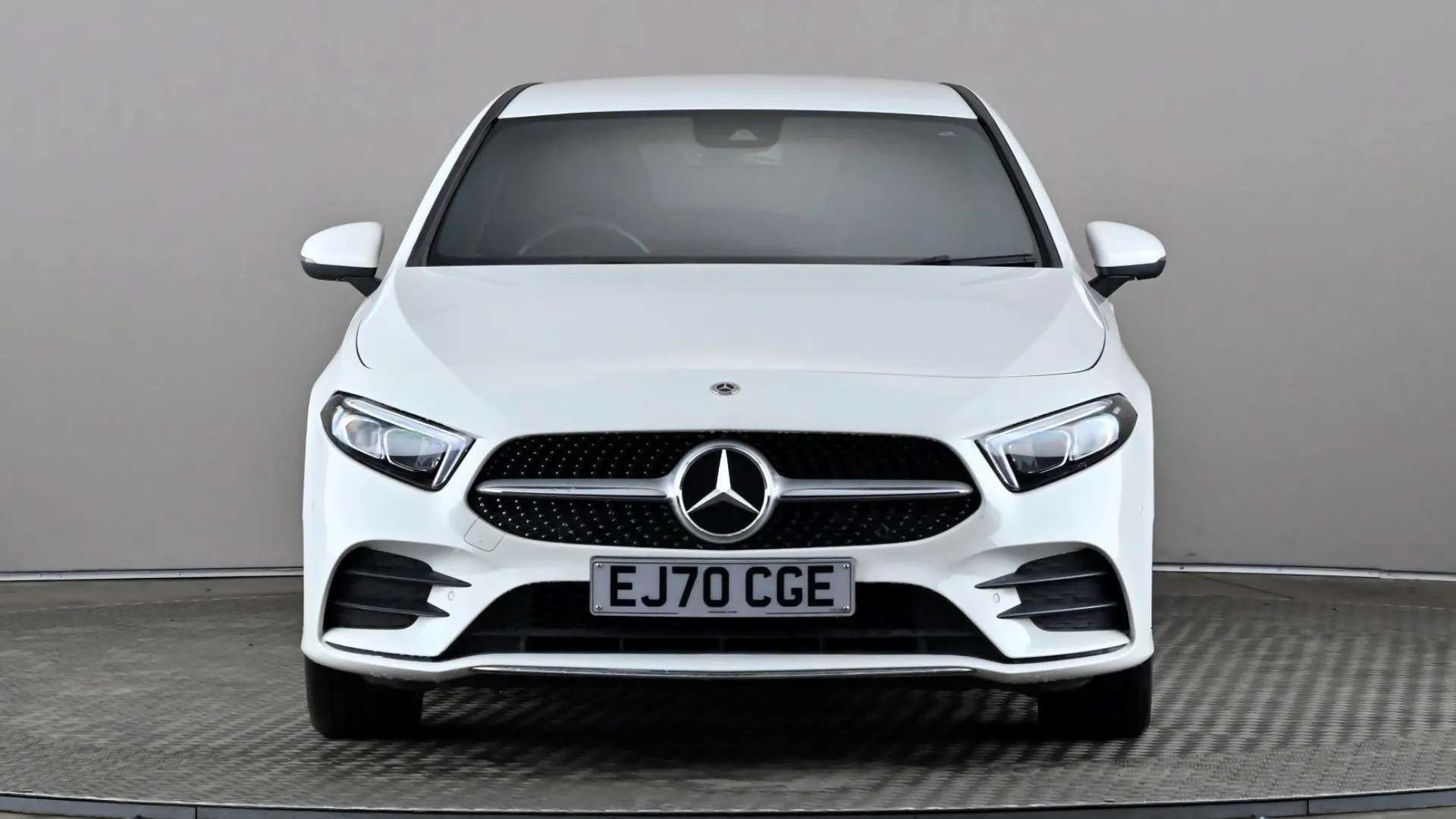 A 0 MERCEDES-BENZ A CLASS A250e AMG Line Executive Auto A 0 MERCEDES-BENZ A CLASS A250e AMG Line Executive Auto