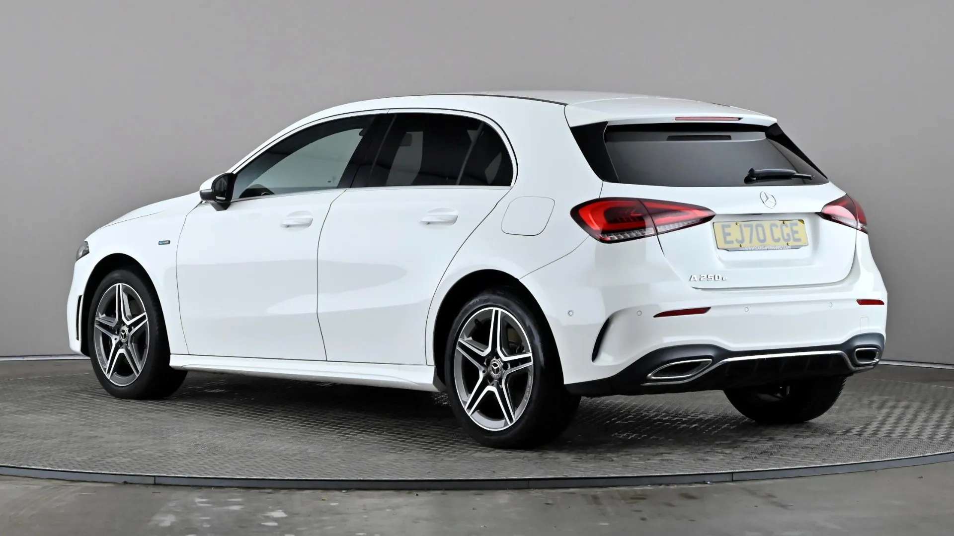 A 0 MERCEDES-BENZ A CLASS A250e AMG Line Executive Auto A 0 MERCEDES-BENZ A CLASS A250e AMG Line Executive Auto