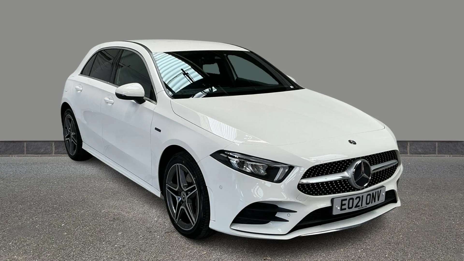 A 2021 MERCEDES-BENZ A CLASS A250e AMG Line Executive Auto A 2021 MERCEDES-BENZ A CLASS A250e AMG Line Executive Auto