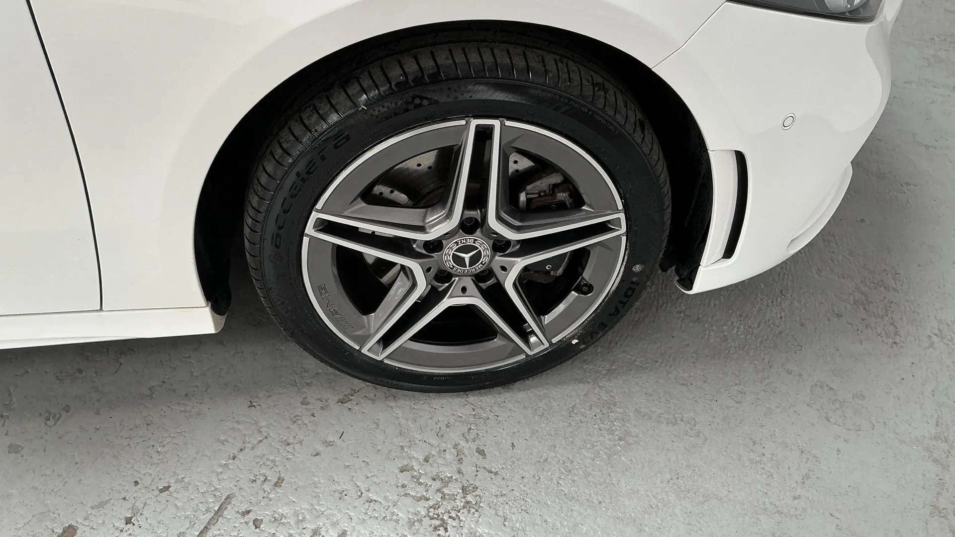 2021 MERCEDES-BENZ A CLASS 2021 MERCEDES-BENZ A CLASS