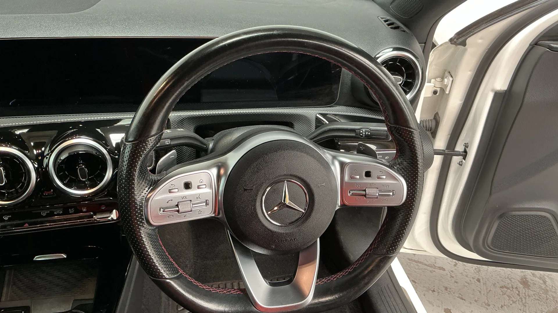 2021 MERCEDES-BENZ A CLASS 2021 MERCEDES-BENZ A CLASS