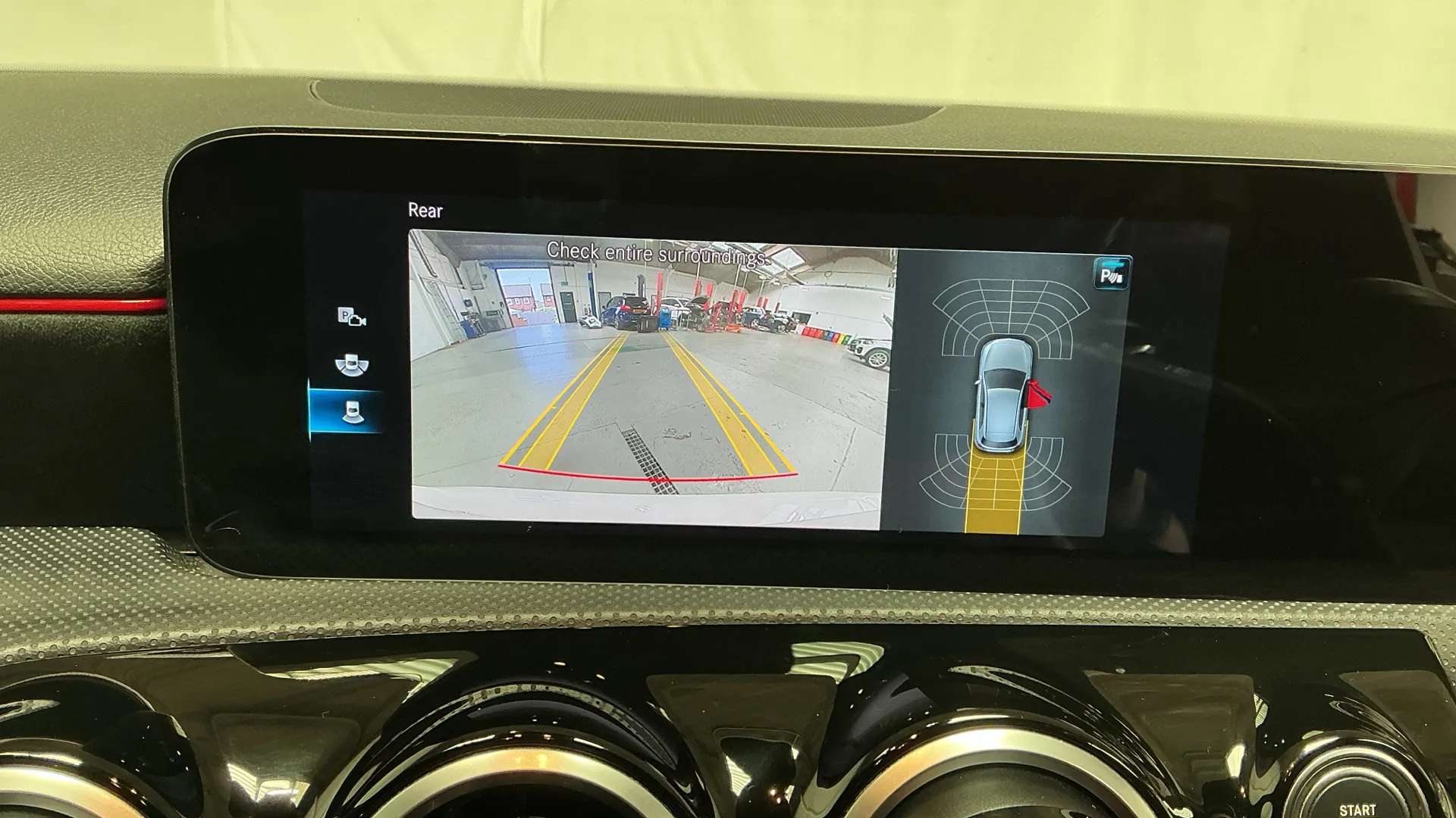 2021 MERCEDES-BENZ A CLASS 2021 MERCEDES-BENZ A CLASS