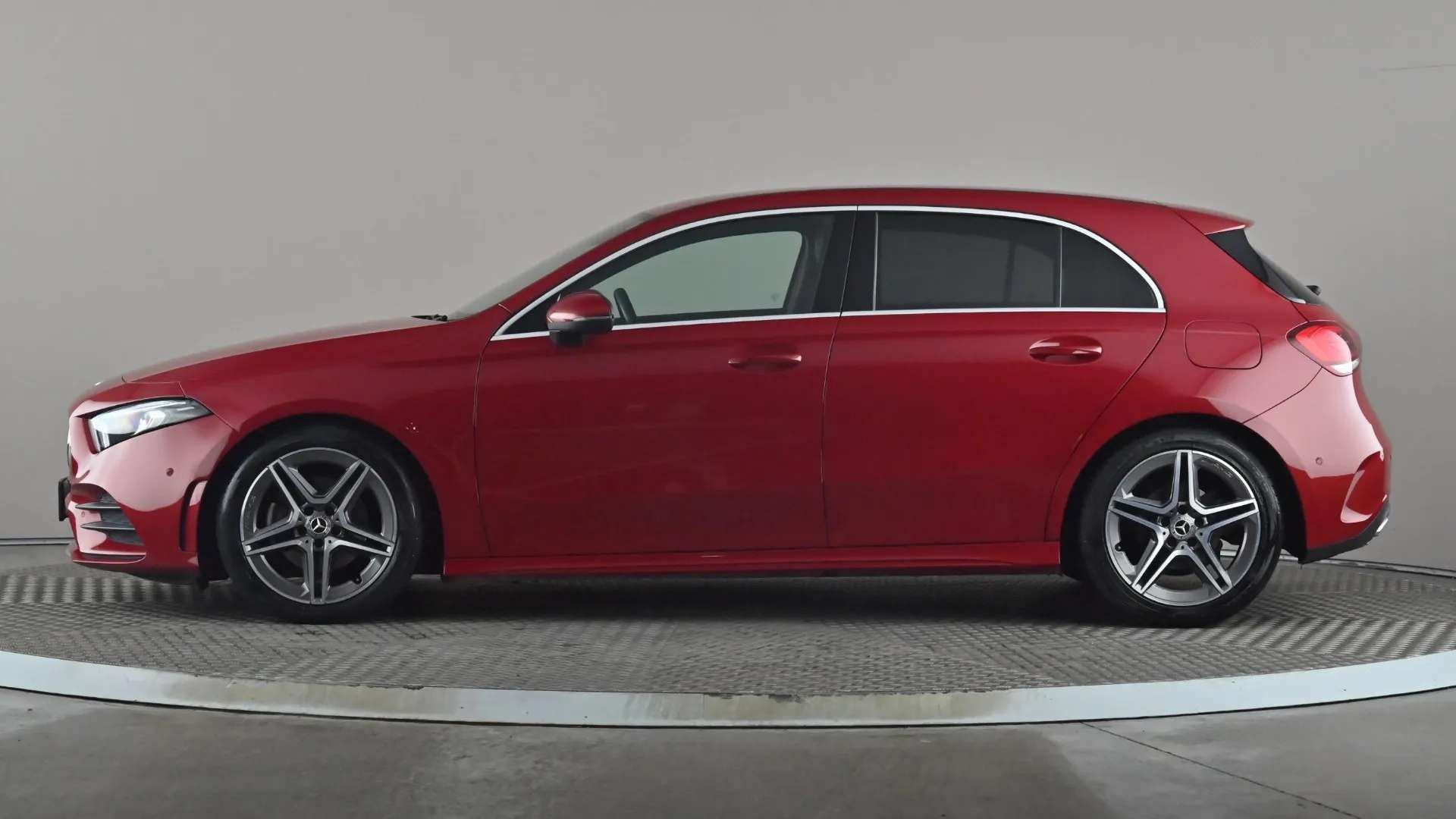 A 2020 MERCEDES-BENZ A CLASS A180 AMG Line Executive Auto A 2020 MERCEDES-BENZ A CLASS A180 AMG Line Executive Auto