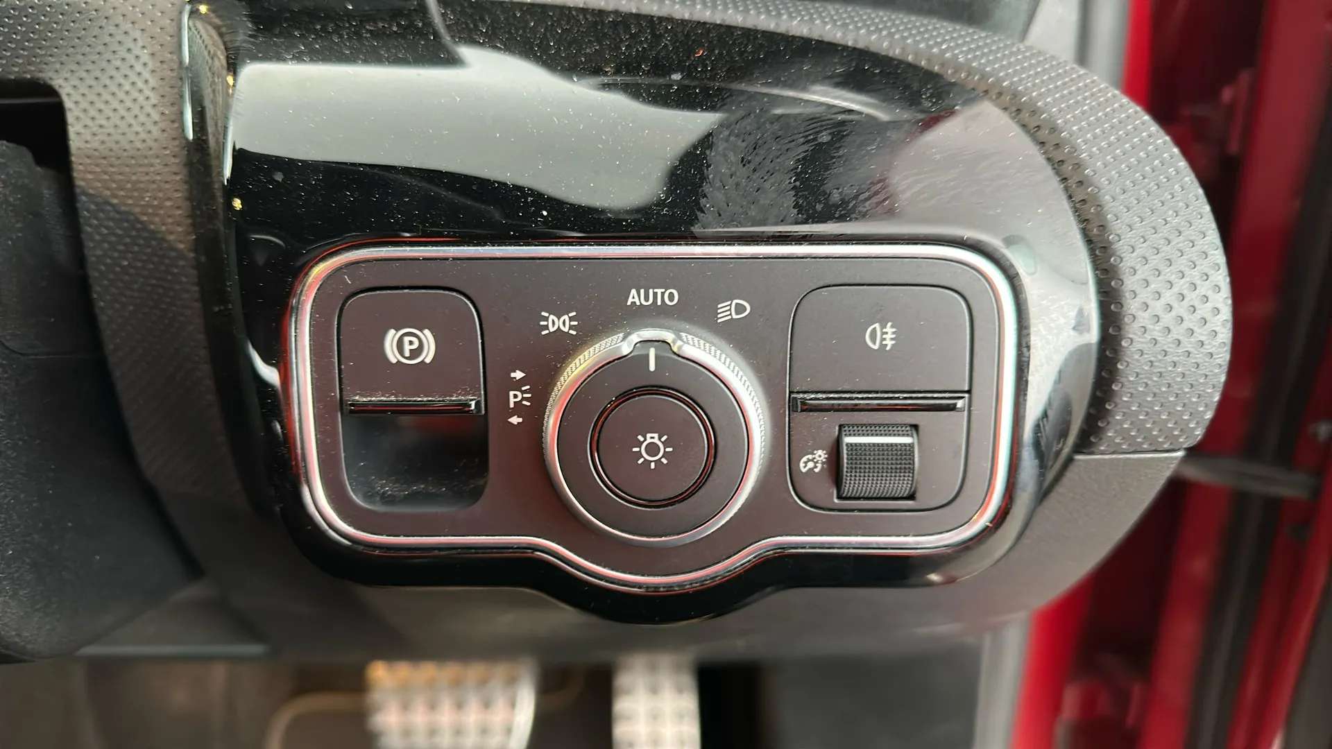 2020 MERCEDES-BENZ A CLASS 2020 MERCEDES-BENZ A CLASS