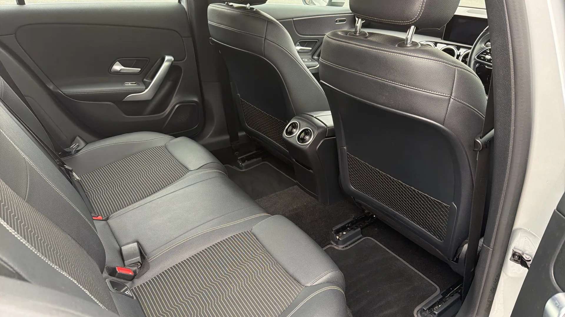 2021 MERCEDES-BENZ A CLASS 2021 MERCEDES-BENZ A CLASS