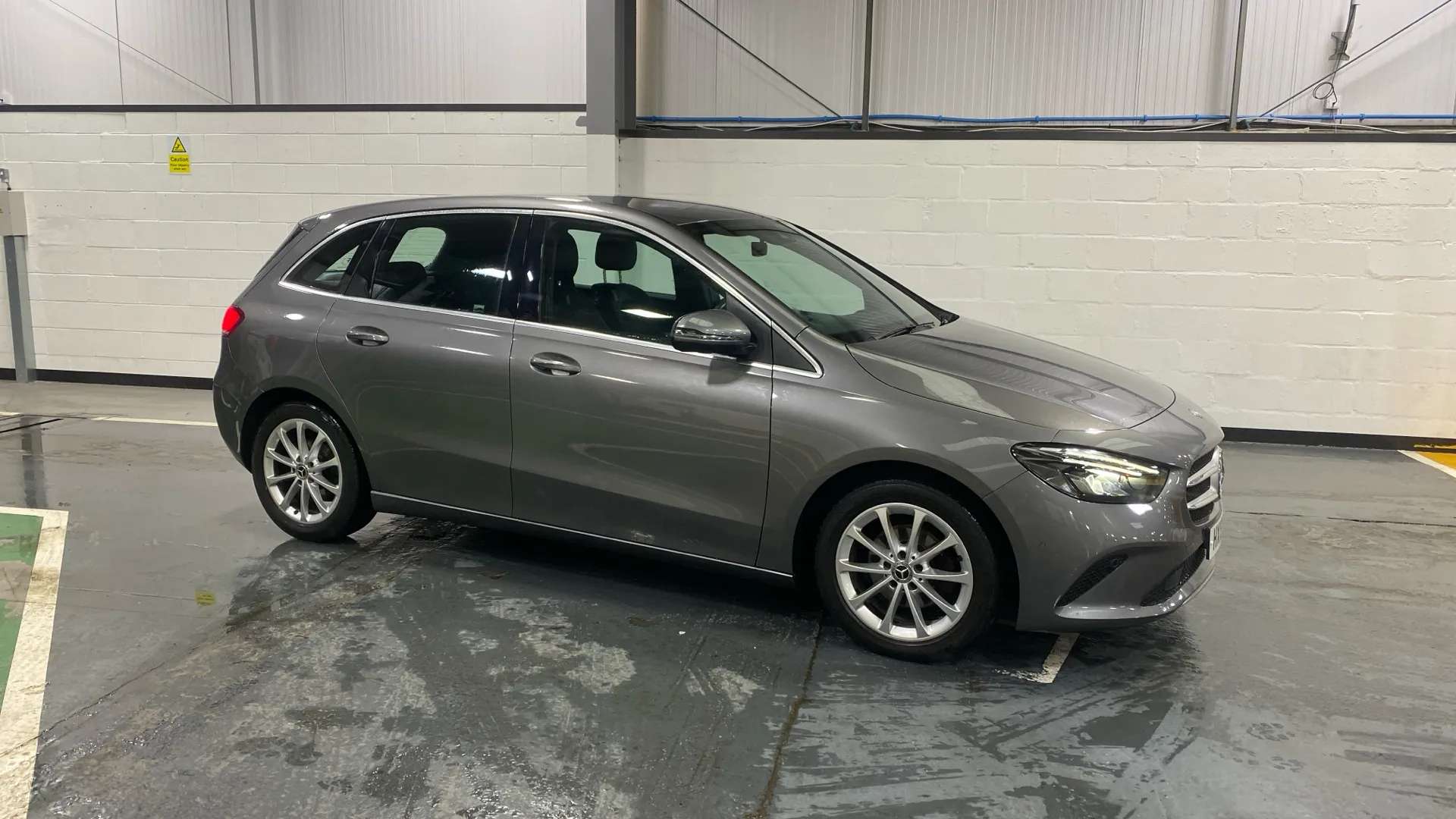 A 2019 MERCEDES-BENZ B CLASS B180d Sport Executive Auto A 2019 MERCEDES-BENZ B CLASS B180d Sport Executive Auto