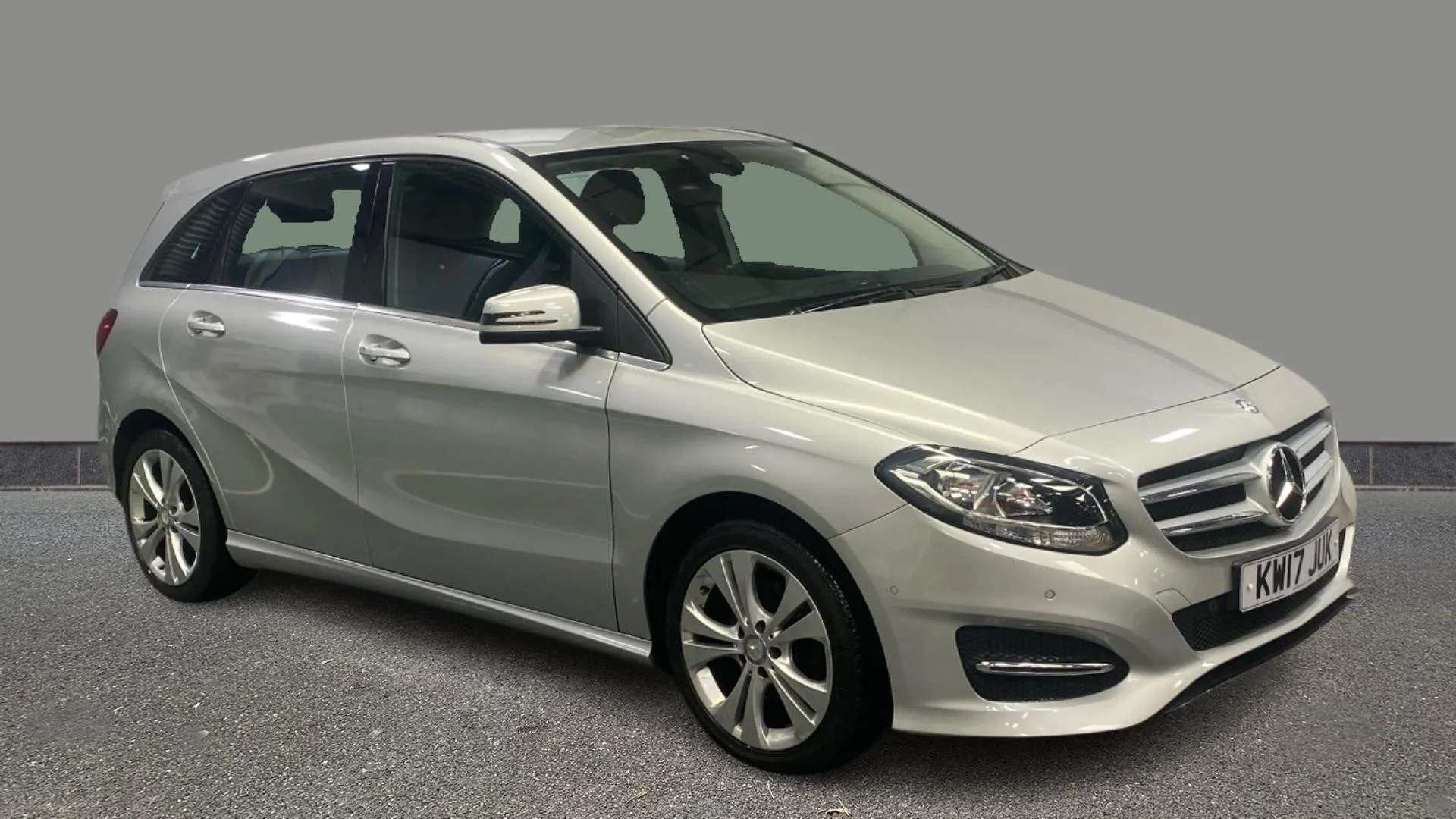 A 2017 MERCEDES-BENZ B CLASS B200d Sport Executive Auto A 2017 MERCEDES-BENZ B CLASS B200d Sport Executive Auto