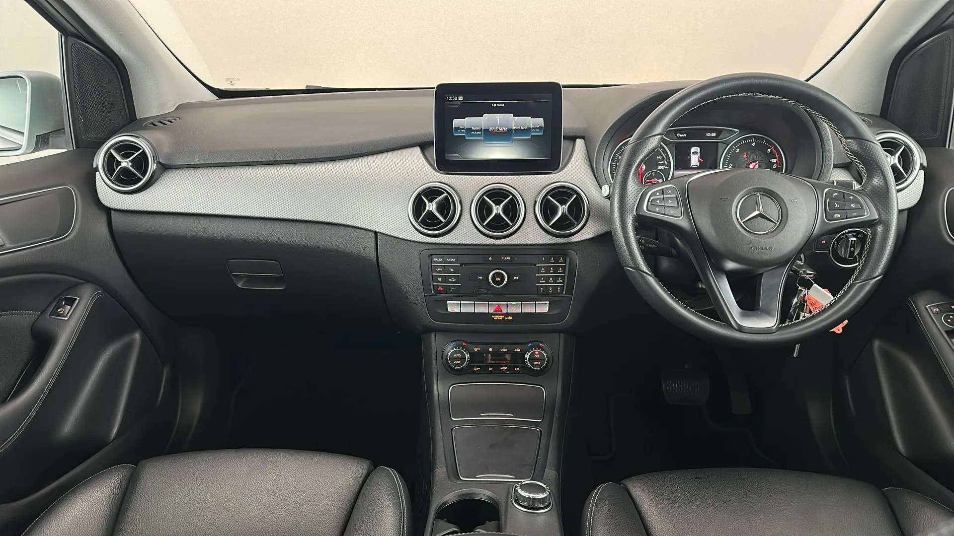 2017 MERCEDES-BENZ B CLASS 2017 MERCEDES-BENZ B CLASS