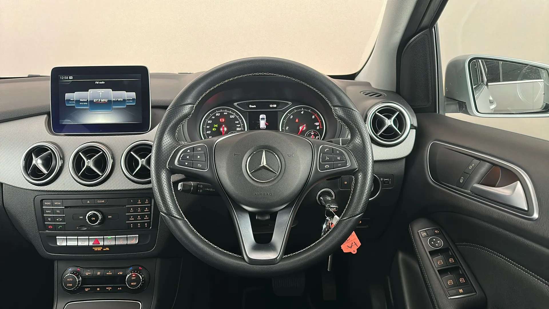 2017 MERCEDES-BENZ B CLASS 2017 MERCEDES-BENZ B CLASS
