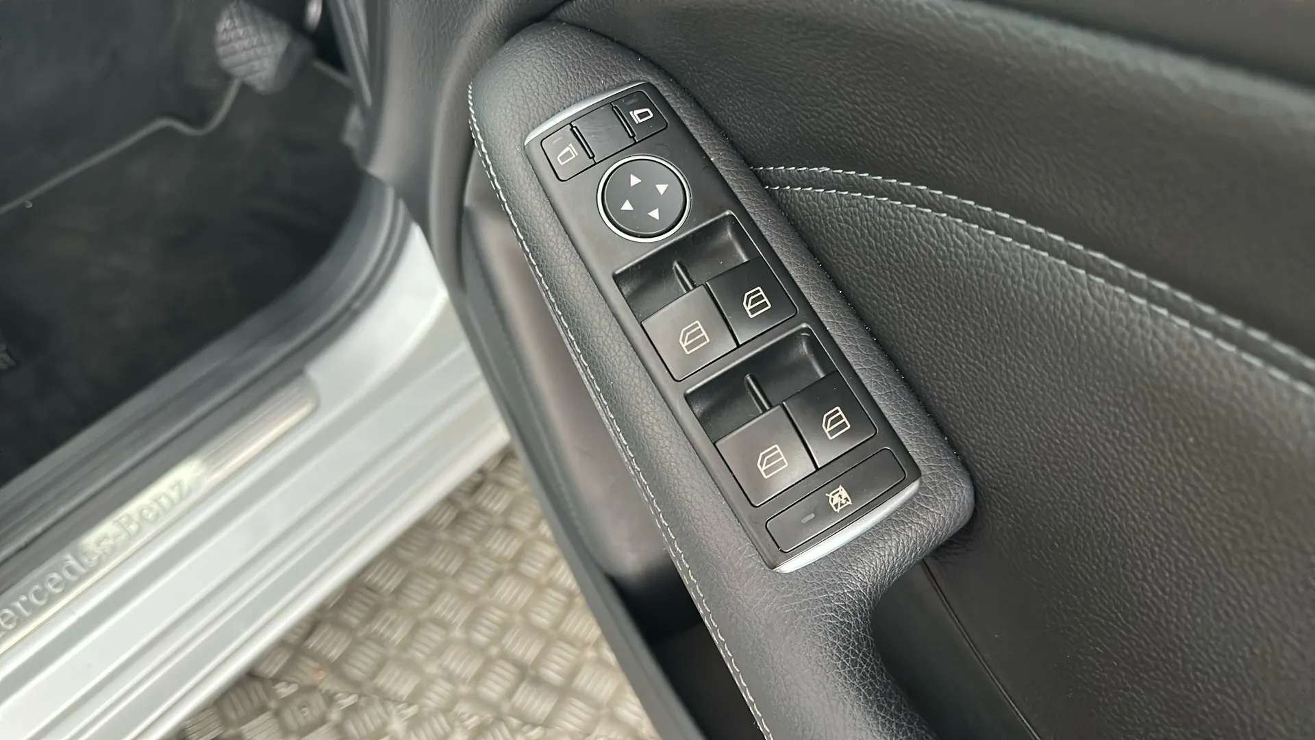 2017 MERCEDES-BENZ B CLASS 2017 MERCEDES-BENZ B CLASS