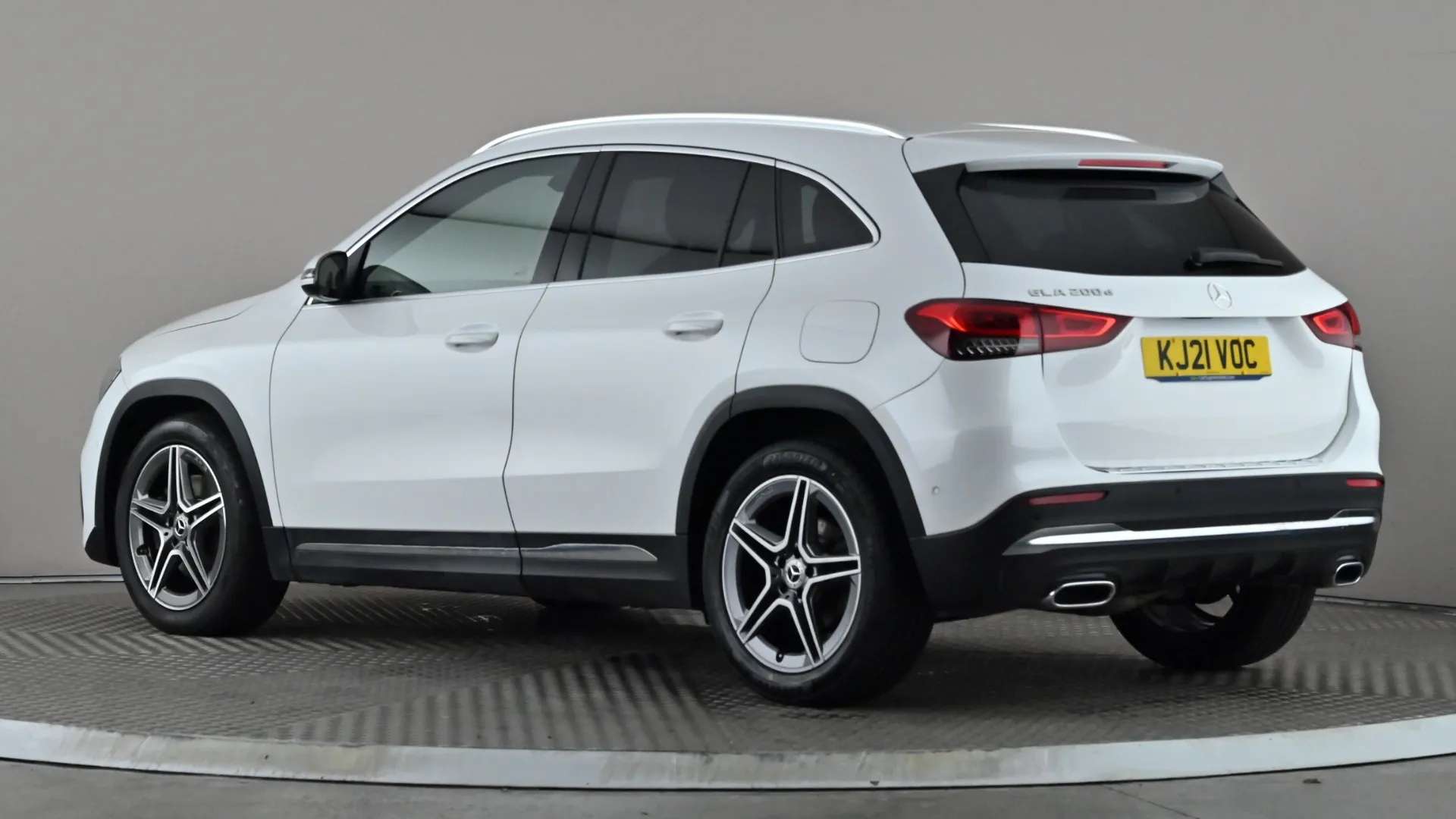A 2021 MERCEDES-BENZ GLA GLA 200d AMG Line Executive Auto A 2021 MERCEDES-BENZ GLA GLA 200d AMG Line Executive Auto
