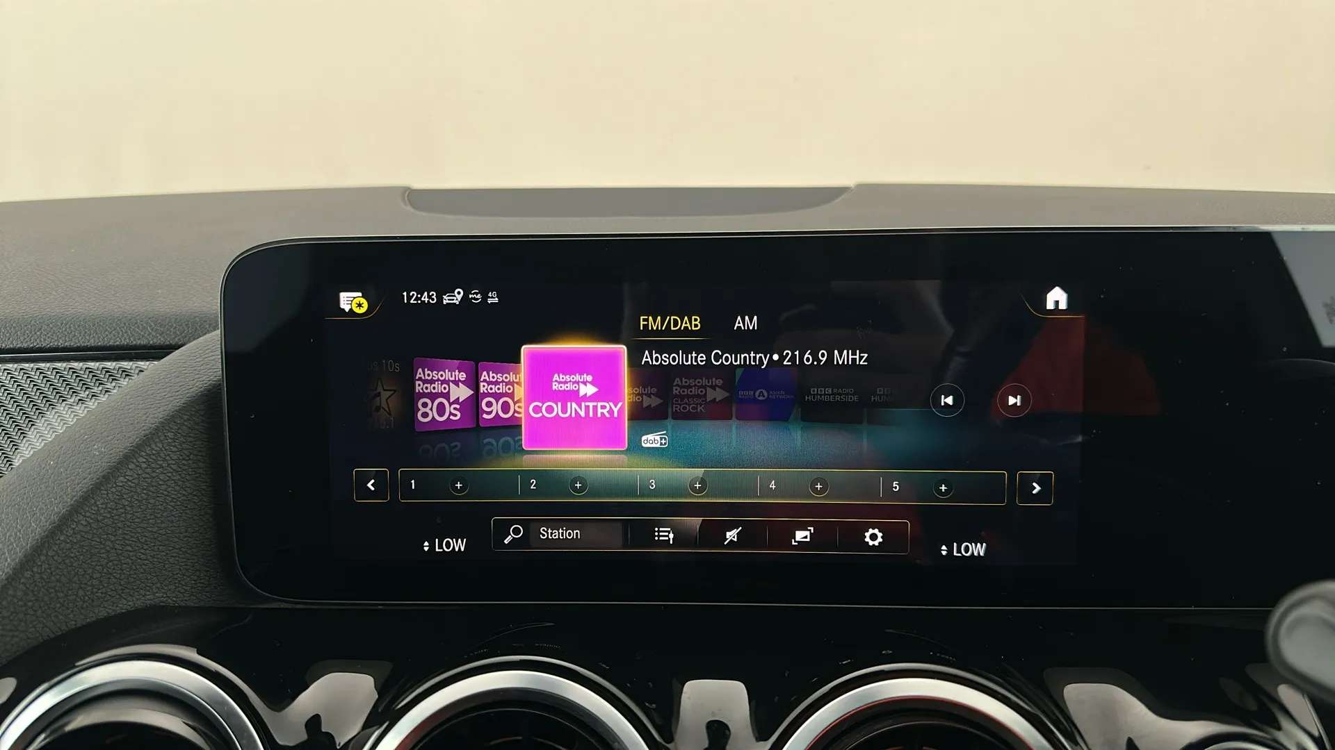 2021 MERCEDES-BENZ GLA 2021 MERCEDES-BENZ GLA