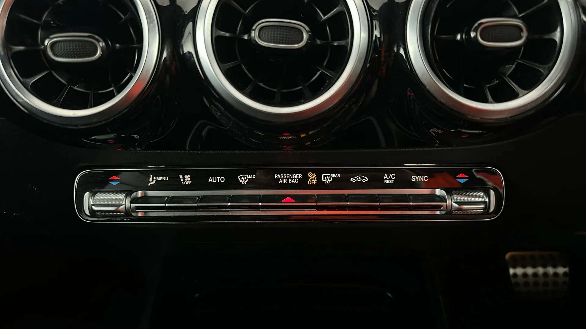 2021 MERCEDES-BENZ GLA 2021 MERCEDES-BENZ GLA