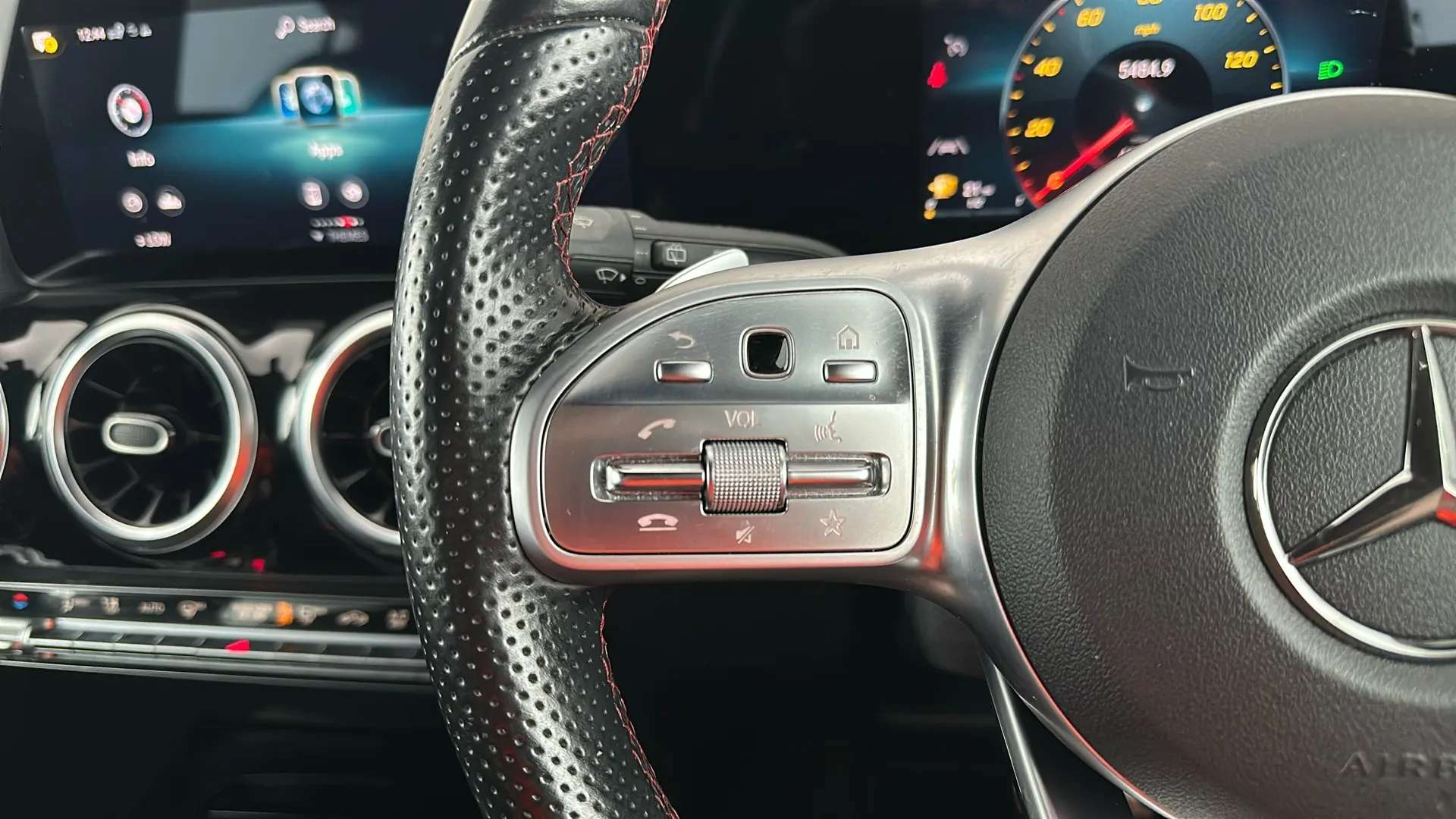 2021 MERCEDES-BENZ GLA 2021 MERCEDES-BENZ GLA