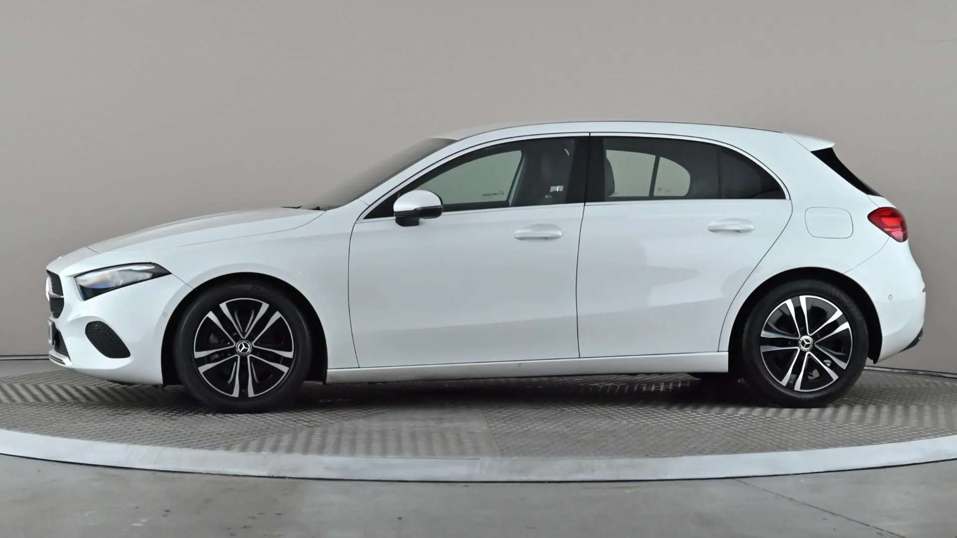 A 2023 MERCEDES-BENZ A CLASS A180 Sport Executive Auto A 2023 MERCEDES-BENZ A CLASS A180 Sport Executive Auto