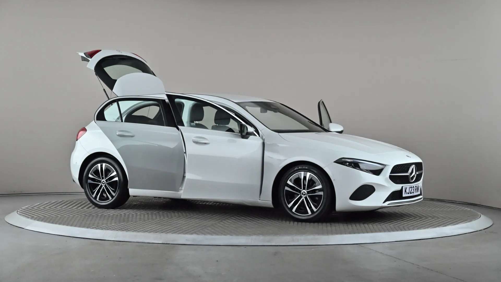 2023 MERCEDES-BENZ A CLASS 2023 MERCEDES-BENZ A CLASS