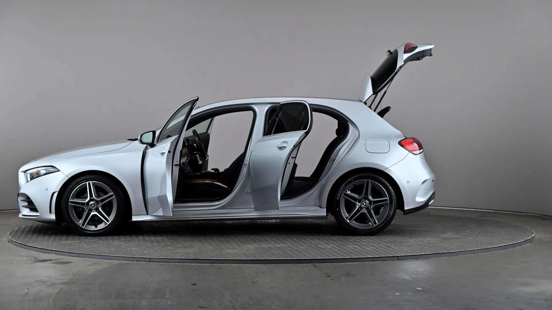 2020 MERCEDES-BENZ A CLASS 2020 MERCEDES-BENZ A CLASS