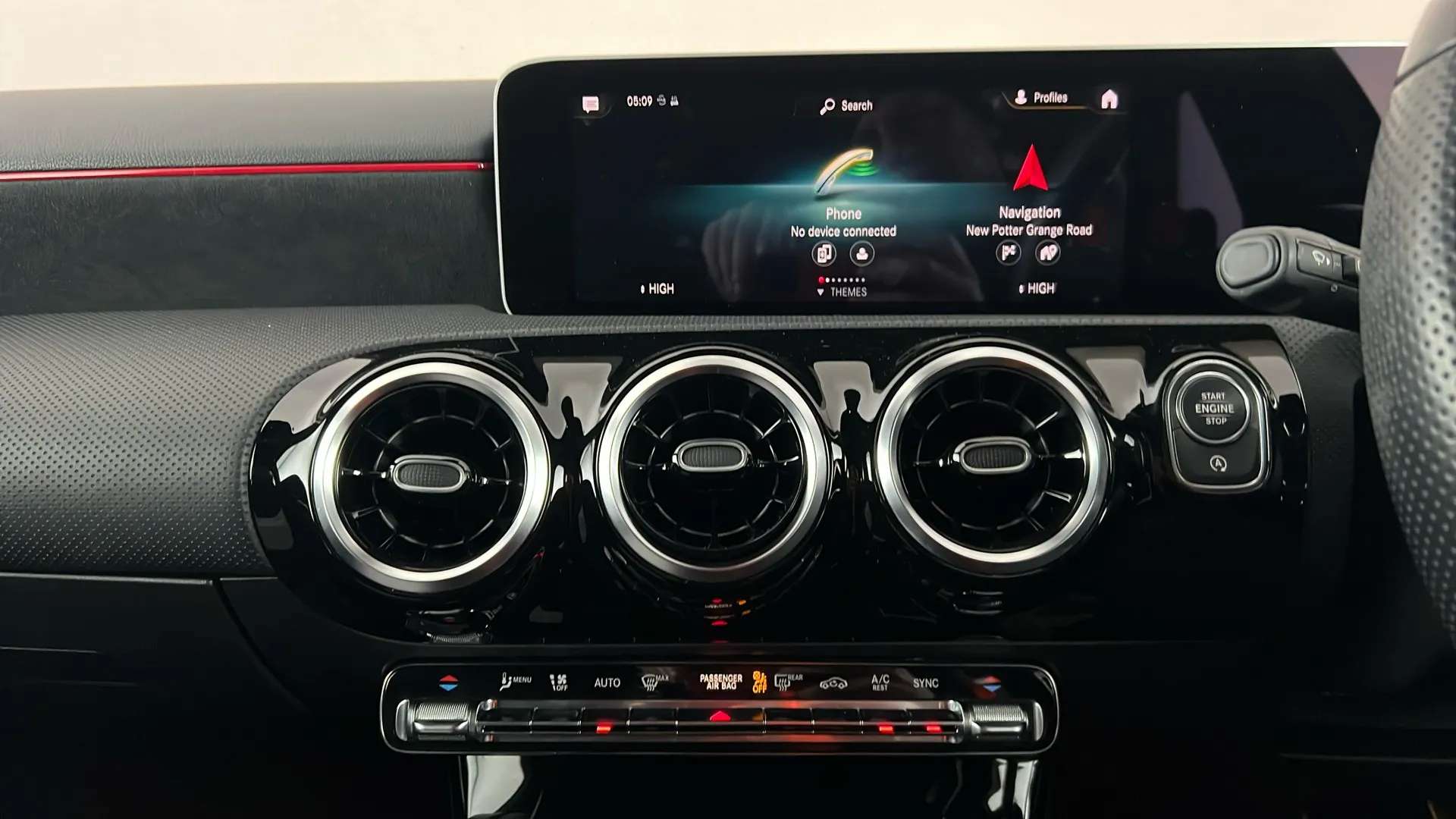 2020 MERCEDES-BENZ A CLASS 2020 MERCEDES-BENZ A CLASS