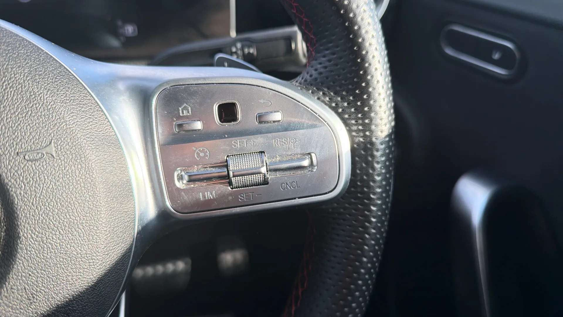 2019 MERCEDES-BENZ A CLASS 2019 MERCEDES-BENZ A CLASS