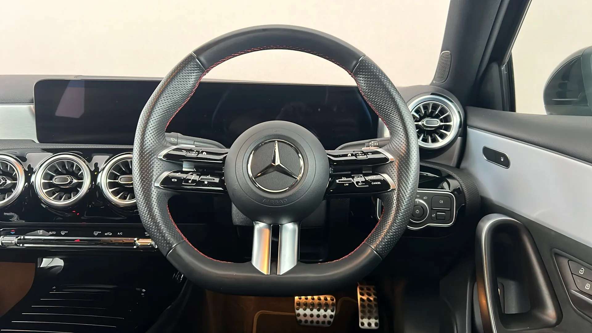 2024 MERCEDES-BENZ A CLASS 2024 MERCEDES-BENZ A CLASS