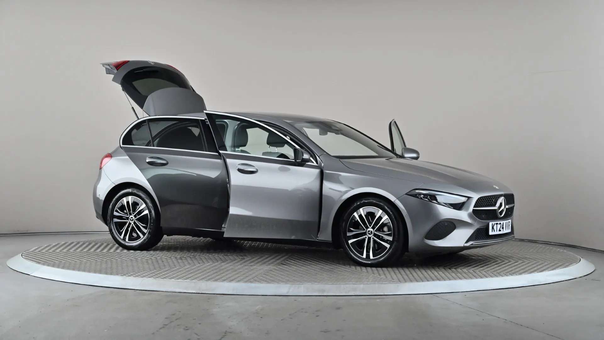 2024 MERCEDES-BENZ A CLASS 2024 MERCEDES-BENZ A CLASS