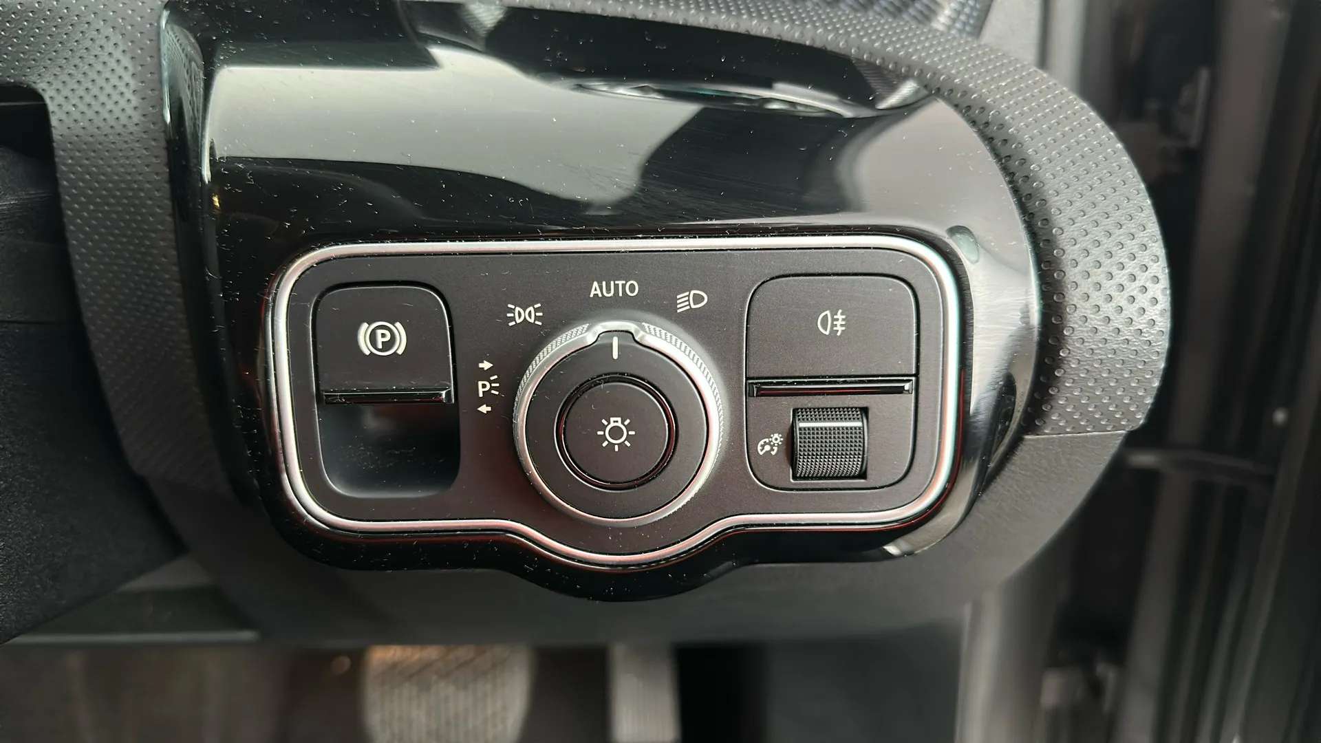 2024 MERCEDES-BENZ A CLASS 2024 MERCEDES-BENZ A CLASS