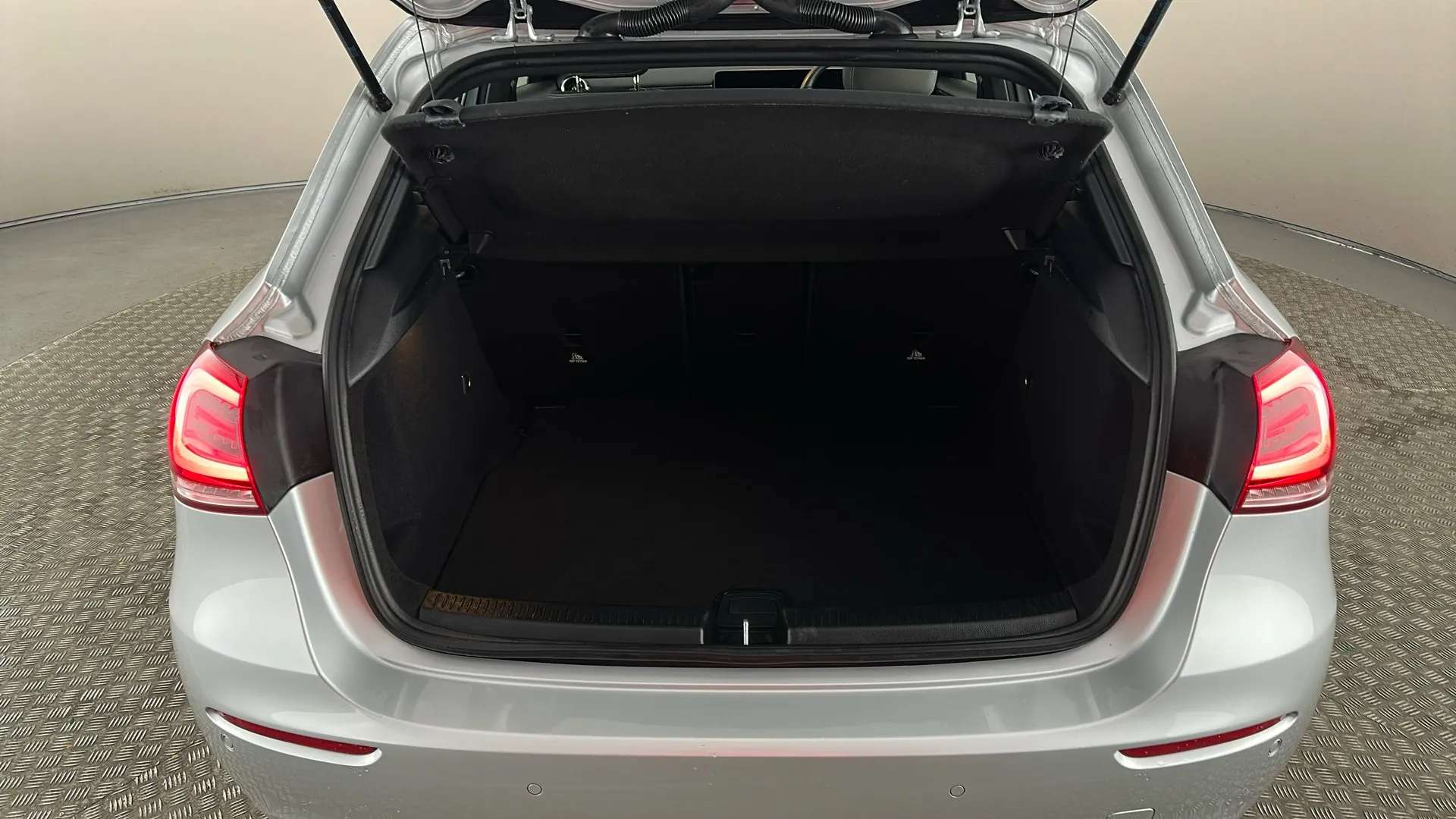 2020 MERCEDES-BENZ A CLASS 2020 MERCEDES-BENZ A CLASS