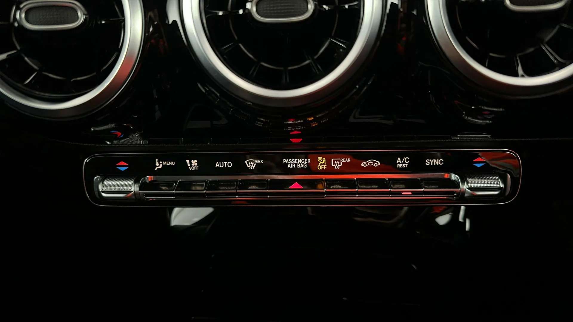 2020 MERCEDES-BENZ A CLASS 2020 MERCEDES-BENZ A CLASS