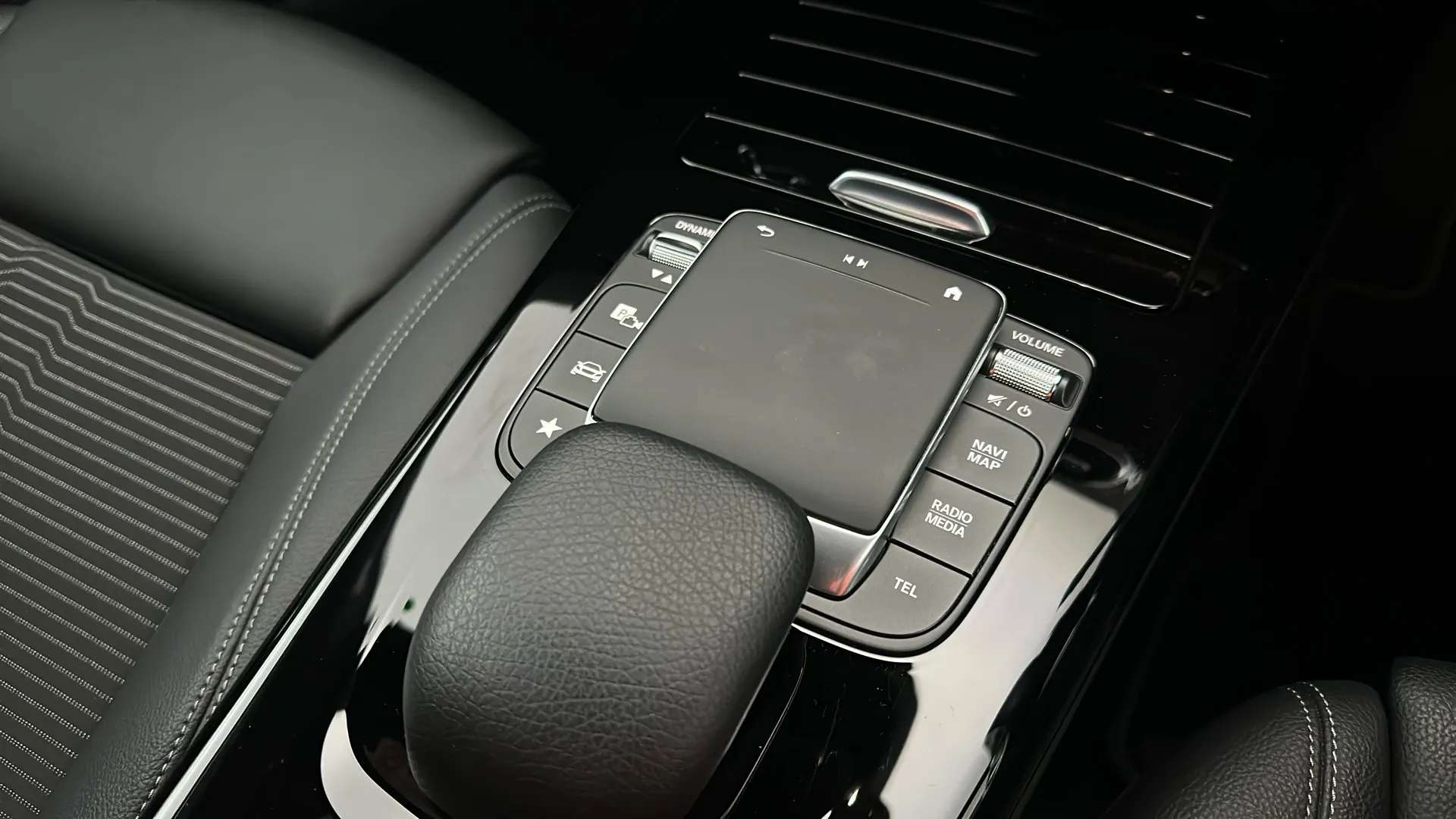 2020 MERCEDES-BENZ A CLASS 2020 MERCEDES-BENZ A CLASS