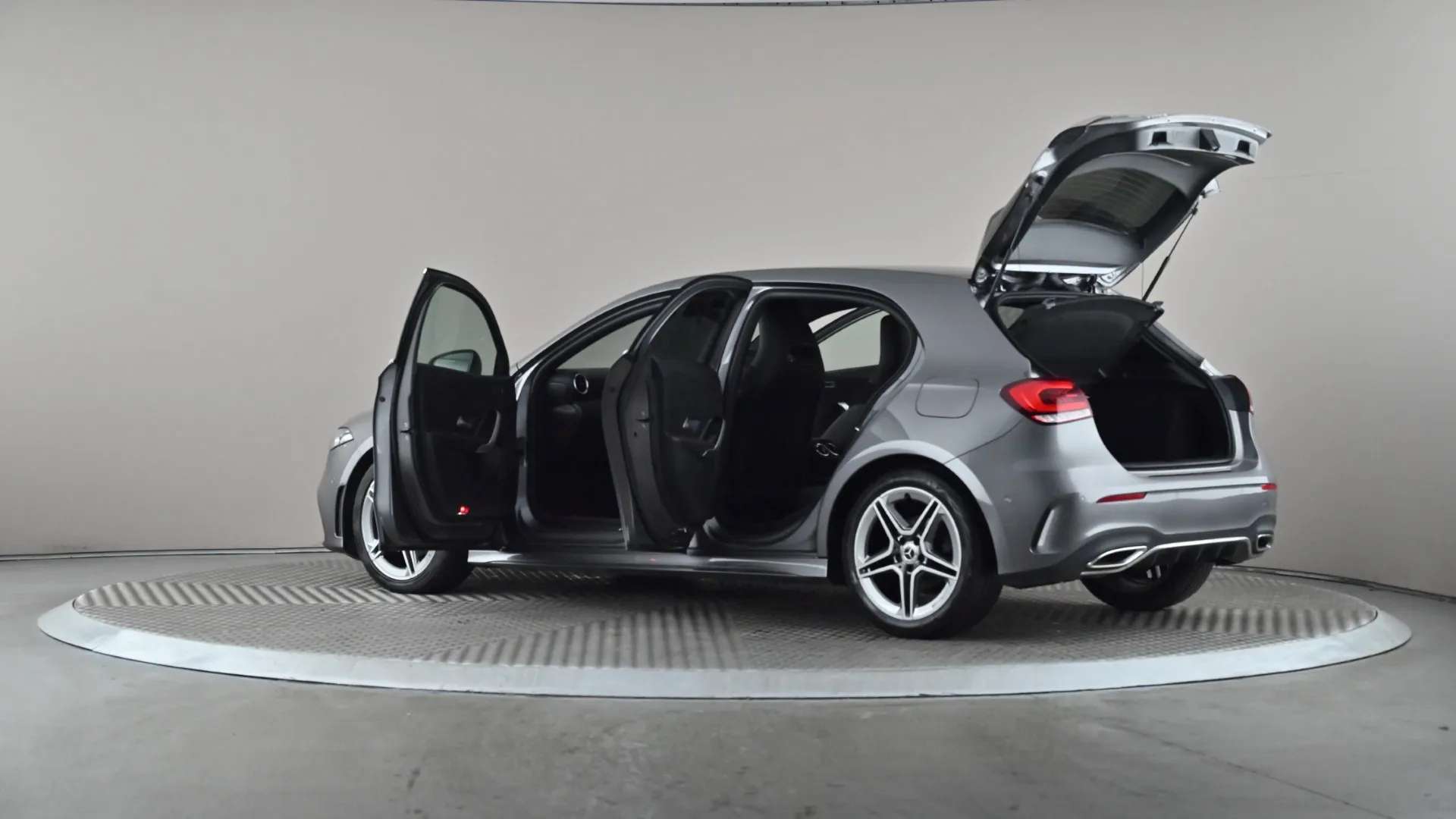 2021 MERCEDES-BENZ A CLASS 2021 MERCEDES-BENZ A CLASS