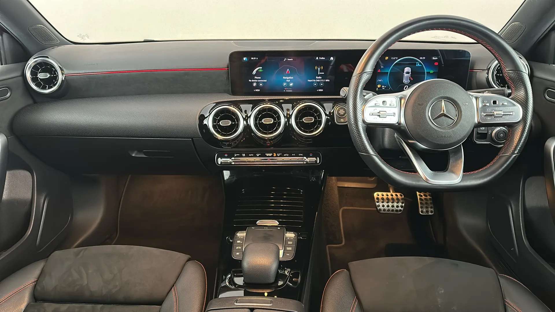 2021 MERCEDES-BENZ A CLASS 2021 MERCEDES-BENZ A CLASS