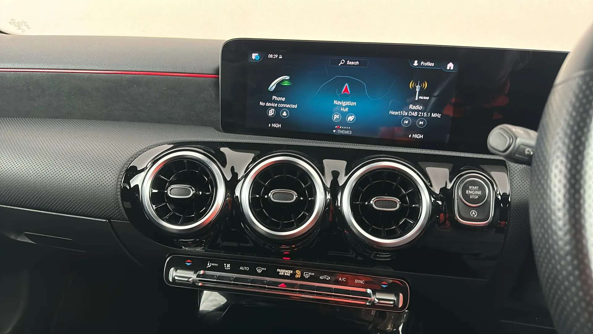 2021 MERCEDES-BENZ A CLASS 2021 MERCEDES-BENZ A CLASS