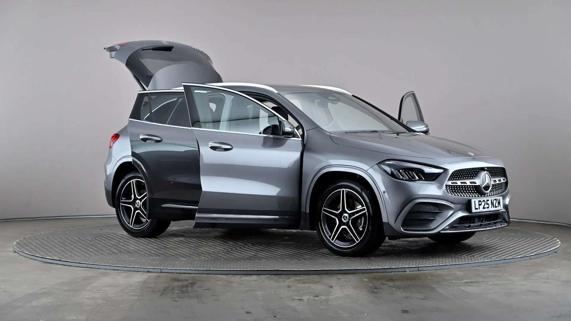 2025 MERCEDES-BENZ GLA 2025 MERCEDES-BENZ GLA