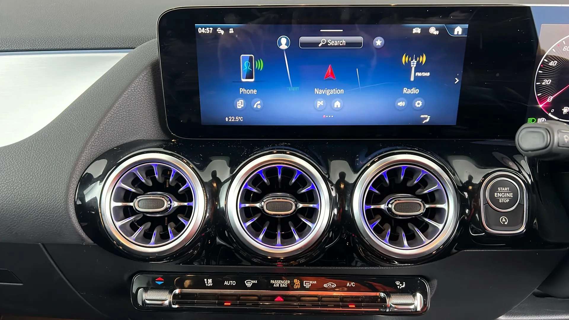 2025 MERCEDES-BENZ GLA 2025 MERCEDES-BENZ GLA