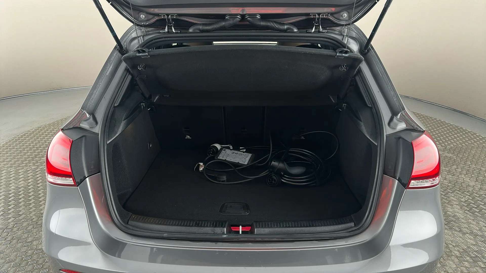 2021 MERCEDES-BENZ A CLASS 2021 MERCEDES-BENZ A CLASS