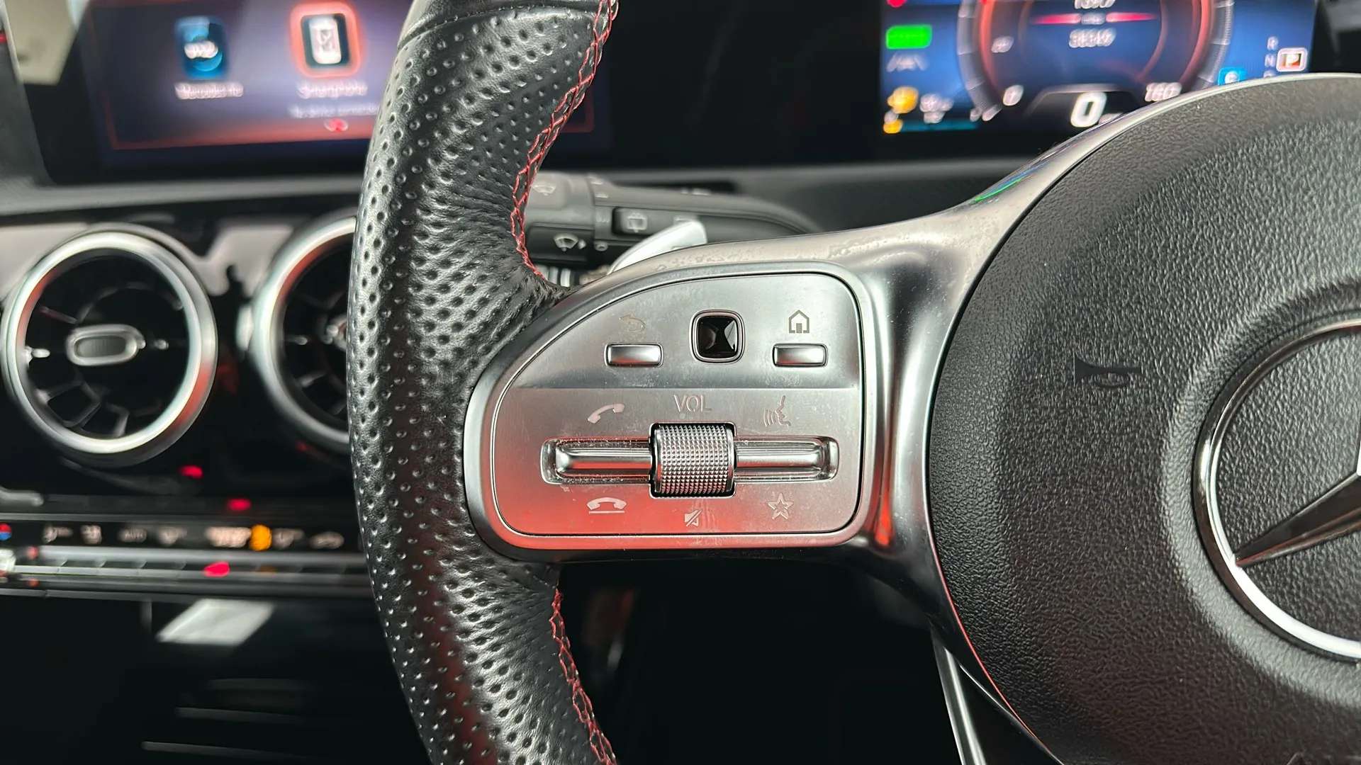 2021 MERCEDES-BENZ A CLASS 2021 MERCEDES-BENZ A CLASS