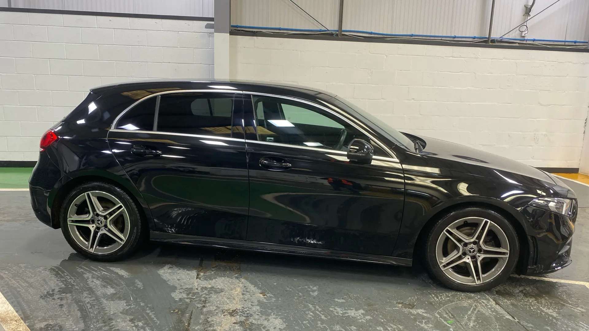 A 2020 MERCEDES-BENZ A CLASS A200 AMG Line Executive Auto A 2020 MERCEDES-BENZ A CLASS A200 AMG Line Executive Auto