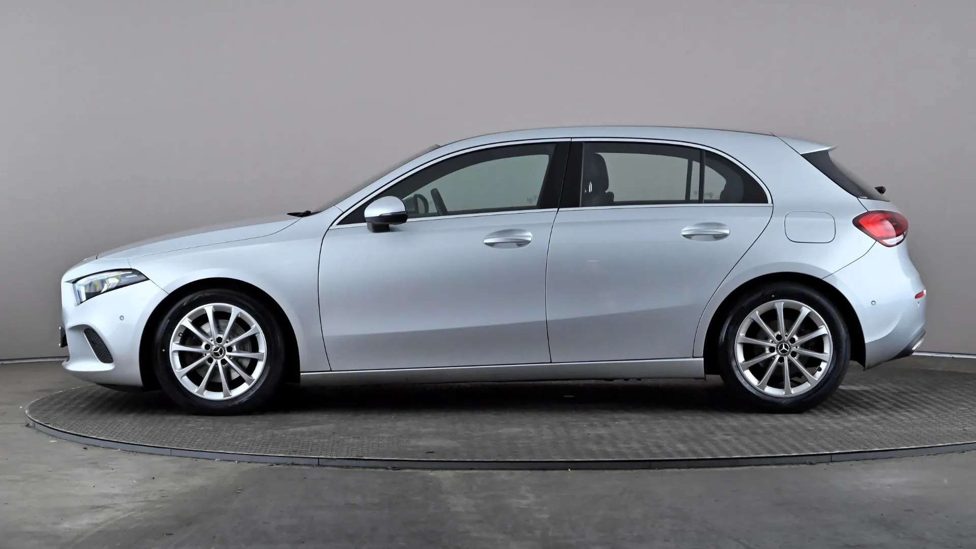 A 2019 MERCEDES-BENZ A CLASS A200 Sport Executive Auto A 2019 MERCEDES-BENZ A CLASS A200 Sport Executive Auto