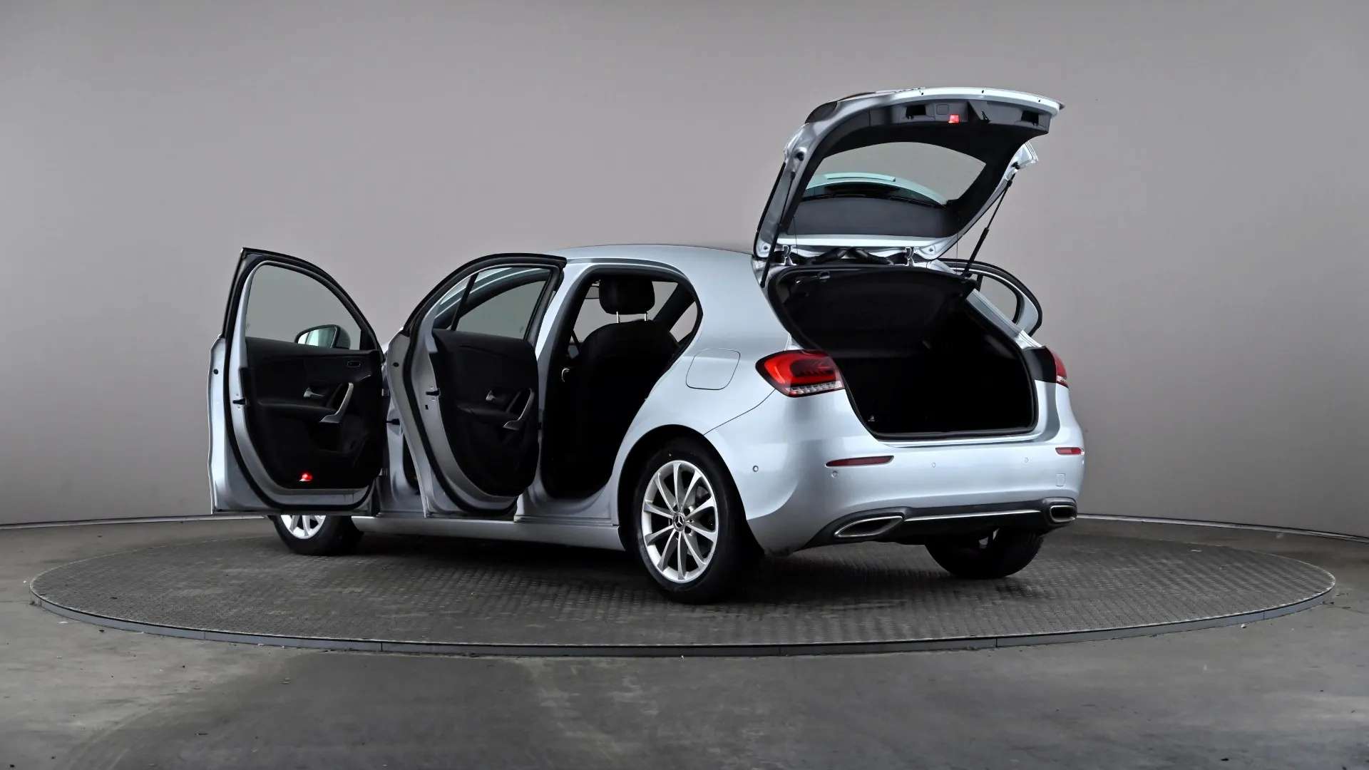 2019 MERCEDES-BENZ A CLASS 2019 MERCEDES-BENZ A CLASS