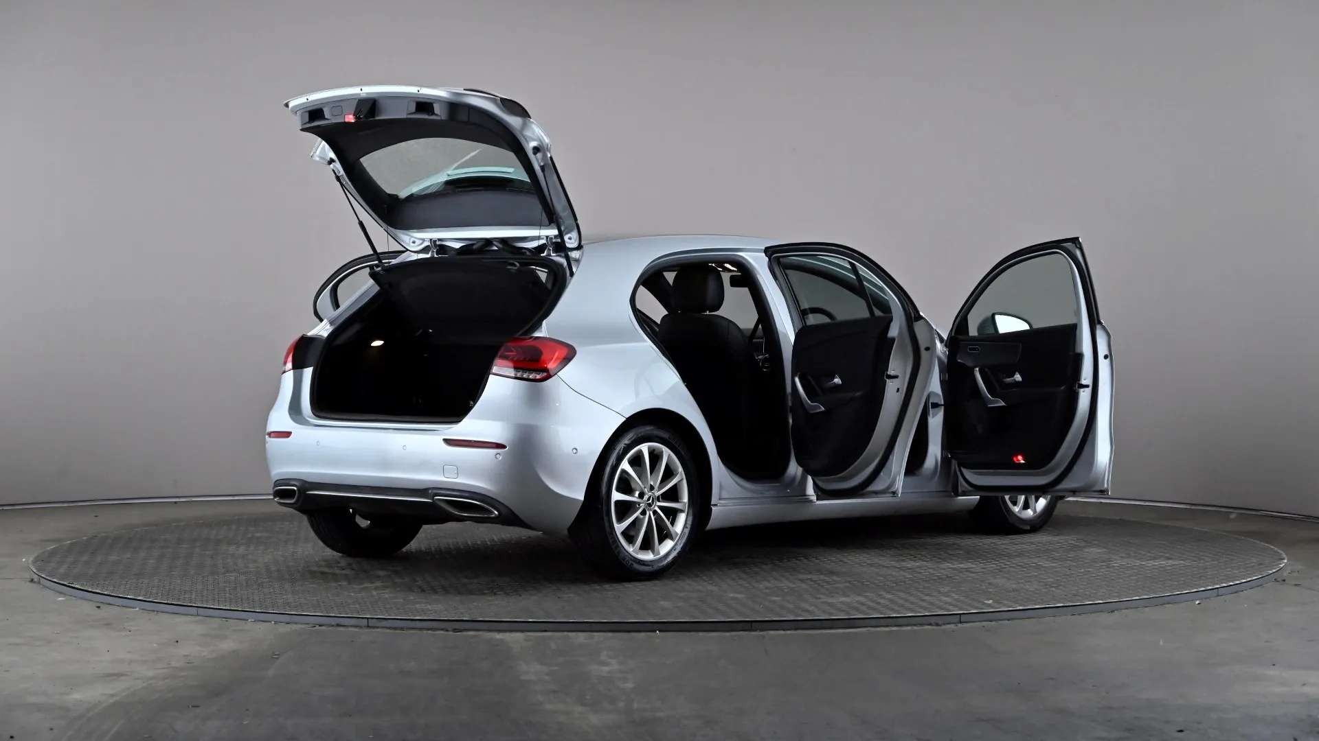 2019 MERCEDES-BENZ A CLASS 2019 MERCEDES-BENZ A CLASS