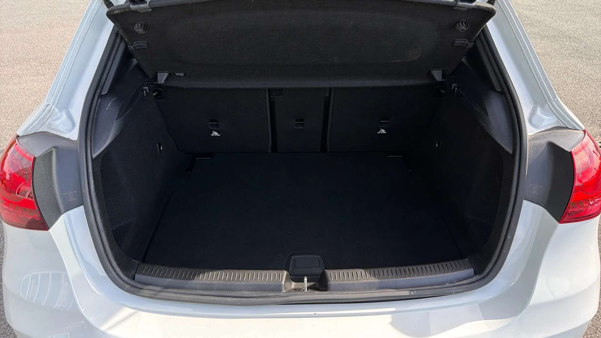 2024 MERCEDES-BENZ A CLASS 2024 MERCEDES-BENZ A CLASS