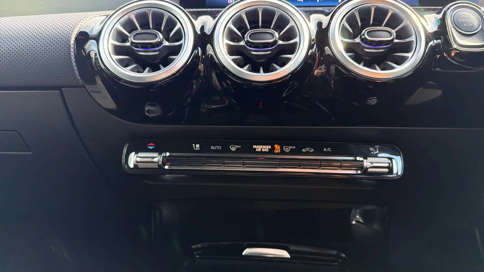 2024 MERCEDES-BENZ A CLASS 2024 MERCEDES-BENZ A CLASS