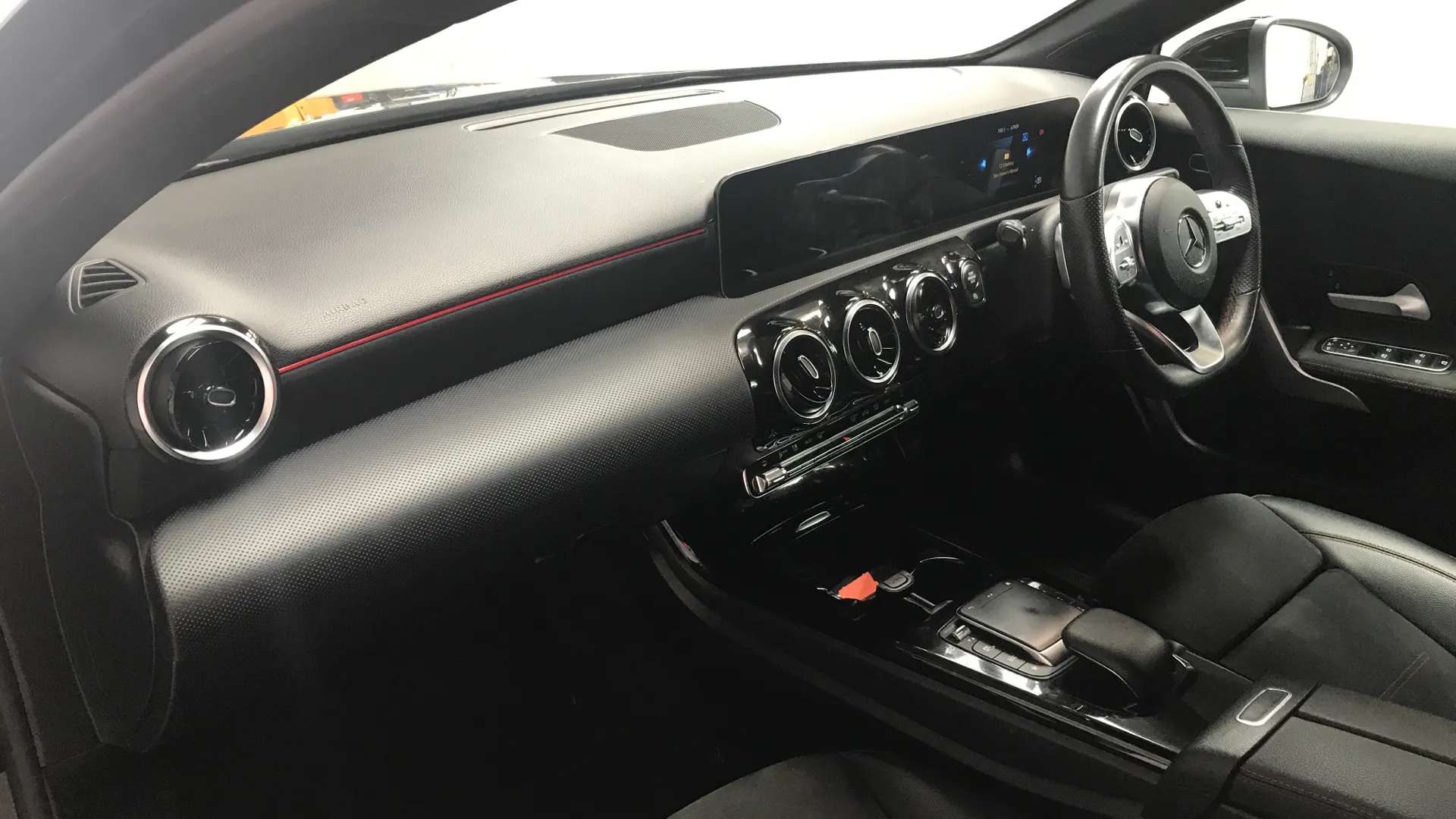 2020 MERCEDES-BENZ A CLASS 2020 MERCEDES-BENZ A CLASS